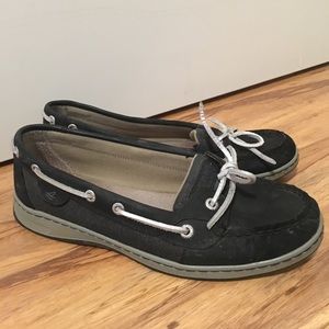 LAST CALL!Sperry Top Sider low profile boat shoes
